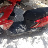 دراجه للبيع صيني مامفتوحه عله البلاد بس بيها شخوط بلكفر دراجه نضيفه خي...