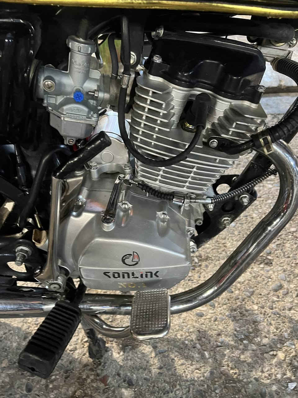 سلام عليكم سولنك محرك كبس بشرط موديال 2023 كله شغال كهرباء منفيس كمل مابي اي عيب سعر 460وبي مجال تواصل علّ وتساب ***********
