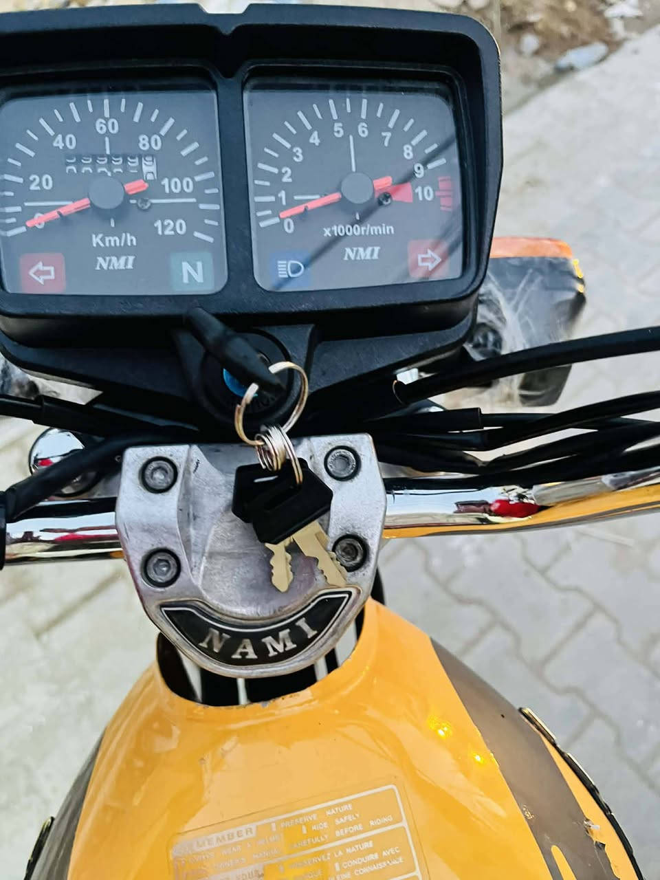 سلام عليكم شباب (دراجه شلامجه 23.   طالعه 24 بلادي ممبدل اي شي كفاله ممفتوحه نضيفه كلش احلا من صوره وكيلهه نوار سعره(مليون وربعميه وبيه مجال(***********
