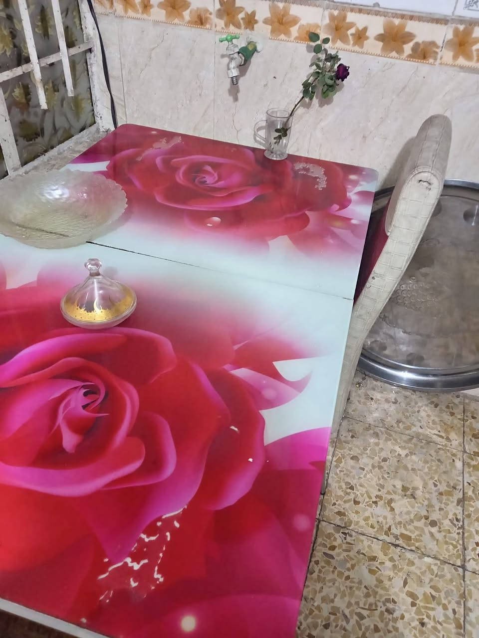 السلام عليكم ميز طعام للبيع ويا ٣كراسي واحد بي ضرر يحتاجله بس براغي ينشدن مكاني حي اور اريده ب٥٠


**إذا كنت صاحب هذا الإعلان وتريد حذفه لأي سبب، رجاءا أرسل رسالة إلى الدعم الفني**