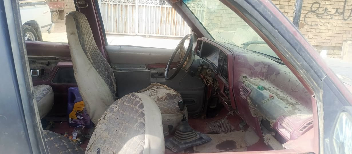 السلام عليكم فورد اكسبلور ١٩٩١ مكينه وكير تويوتا كابريتر شغاله السياره رقم نجف الماني السعر 17$ورقه وبيها مجال العنوان بغداد جسرديالى للاستفسار ***********
