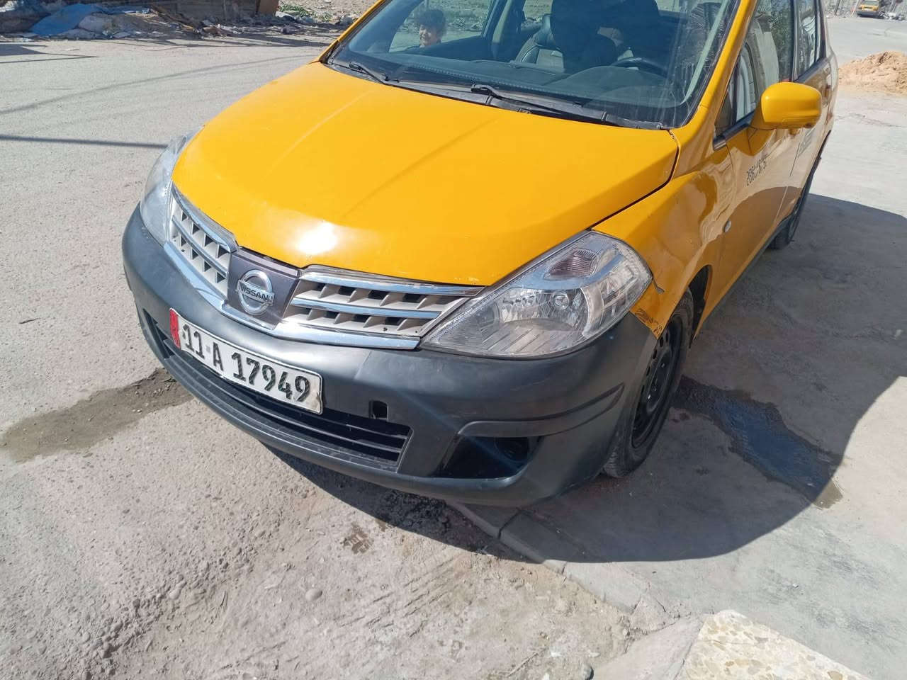 نيسان فيرسه موديل 10 البيع كير مكينه خير من الله بيه 3قطع صبغ حداديه جديد ماميه وخلفيه تبريد يشتغل سياره خير من الله مكان مدينه الصدر الدسيم سعر 62بيه مجال حك جيه ***********
