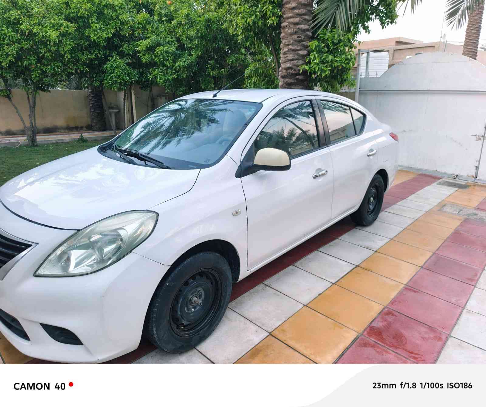 السلام عليكم 
للبيع سني هندي 2014 بيه ٣قطع صبغ موضح بالسونار ولباقي كله عل وضع شركه تخم تاير جديد 
شاشه كار بلي 
تبريد ثلج باتري جديد 
رقم انكليزي سليمانيه
سنويه ل2030
السعر ٩٠ ورقه وبيه مجال للطيبين
مكان سياره بغداد المدائن ‎*********** يوجد واتساب
