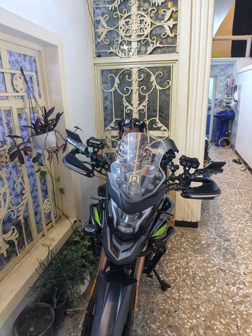 للبيع كفاله عامه  
مديل ٢٠٢٥
تخم تاير چوبلس جديد 
دسكات جدد فلنجات جدد شغل فول 
كشافات ضبابي 2 عدسات
لايتات 3 عدسات اصلي وكاله سيزر  
مري رياضي كاربون 
تغليف عازل حراري للصالنصه 
وين ما تريد تفحص افحص 
شرط تحويل 
سعر ٣٢٠٠  بيها مجال قليل 
***********
