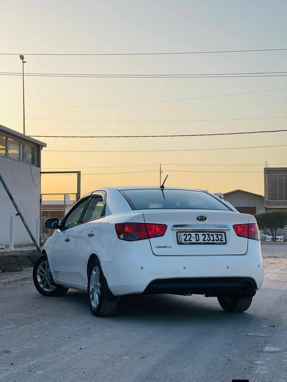 السلام عليكم
سيراتو للبيع فقط

موديل 2013

رقم اربيل انگليزي بأسم كردي تريد وكالة أو تحويل حاضرين

مواصفات السياره گير رياضي شفتات ستيرن اشاير بالمري حساس خلفي خمسه ويل كب بيها فقط 3قطع صبغ

السعر 95 وبيها مجال للشراي

مكان السياره النجف الاشرف 

‏‪ بي واتساب ‏‪‏‪0783 880 0238‬‏
