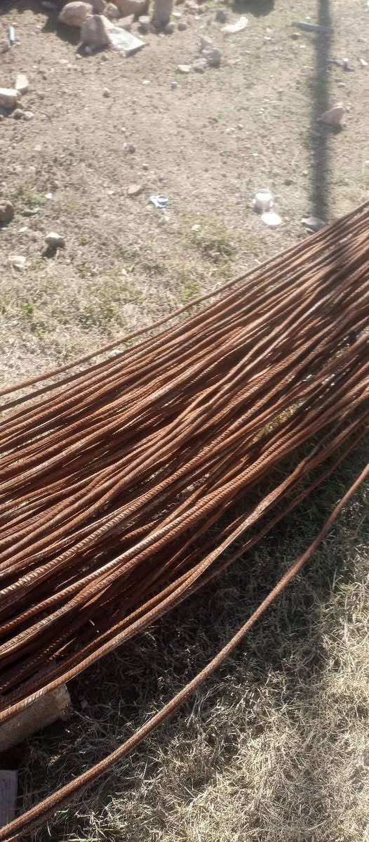 السلام عليكم اخوان طن حديد للبيع اوكراني ستاندر مال الشركه للبيع ***********
