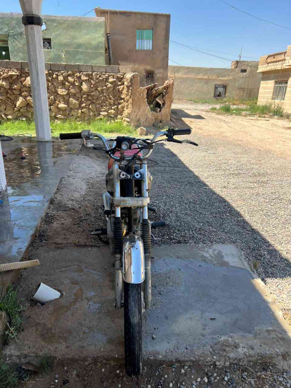 السلام عليكم موطور بارت عيتاني 99999 محرك نشاط فول مابي نضيح دهن السعر 180 وبي مجال


**إذا كنت صاحب هذا الإعلان وتريد حذفه لأي سبب، رجاءا أرسل رسالة إلى الدعم الفني**