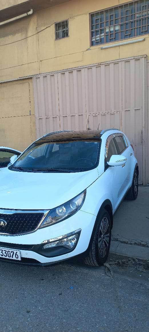 كةيا سپؤرتاج مؤديل2016فول فول مواسةفاته پانو راما ئيكؤ راداري قةپات مواسةفاته سةيارةكة دوو دةرگا بةس پةمبه بي ناو كرتن يةك بست ساردة كوتي هةية سةيارةكة زؤر زؤر خاوينه بةشةرتي هةمو شت تةقةو رةقة هةموي بةشةرت كيرو مةكينه سعري162مةحاليكي كةم *********** أربيل, العراق
