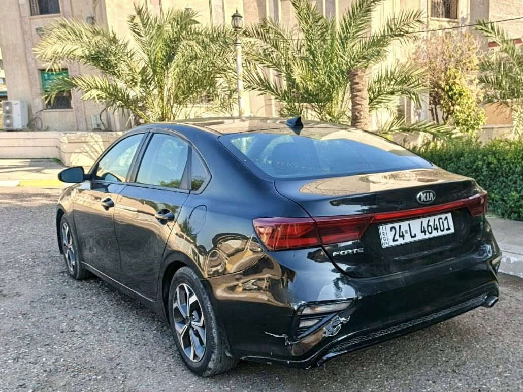 السلام عليكم
كيا فورتي 2019 وارد امريكي 
كيرها مبدل AT ايتي المرغوب
رقم دهوك انكليزي 
راعيها موجود ببغداد تريد تحويل ثاني يوم تريد وكالة 

حادثها خلفي بدون ايرباك صور الحادث بالمنشور 
جاملغ وباب جهة السايق 
ماشيه 104 السياره نظيفه 
محرك مكفول بلادي 
تخم تاير جديد 

مواصفاتها :
تحديد مسار 
كروز سرعه (مثبت سرعه) 
شاشة كبيره لمس 
تحكمات ستيرن ٤ جهات 
درايف مود (نظام سبورت وايكو)
ويل كروم 
شاشة اعطال 
كاميرا خلفية 
رادار امامي تضرب بريك وحدها 
كاميرا دواره

السعر 123 وبيها مجال 

مكاني بغداد مدينة الصدر 
او الكاظميه جامع براثه 
للأستفسار  ***********
***********
