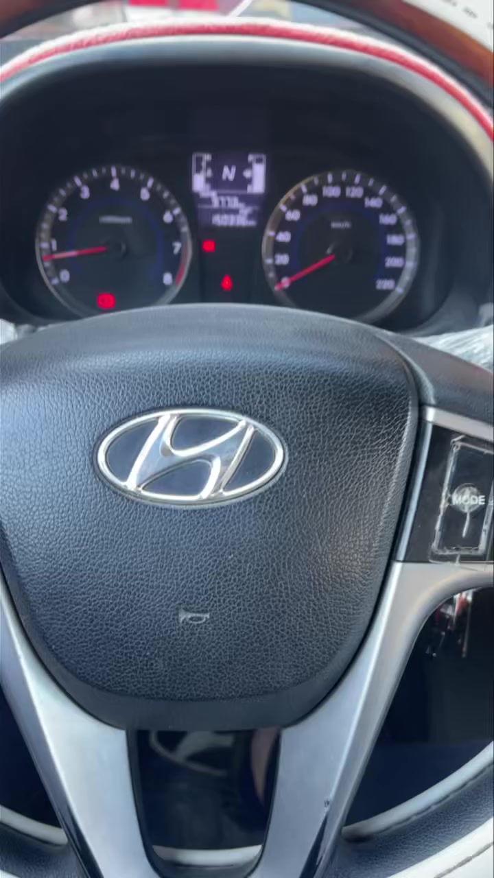 #دقة التشخيص اساس العمل 
سياره اكسنت صاحب السياره رايد يبدل ماطور ستيرن وكارت بسعر ٣٥٠ الف شاف منشوراتنه اجه يمنه فحصنه السياره المشكله جانت فقط بكارت ماطور ستيرن صلحنه الكارت نفسه وانطينه ضمان حسب طلب الزبون (٦) اشهر بكلفه قليله لا بدلنه ولا حورنه نفسه صلحنا .
#العنوان صناعة البياع الشارع الثاني 
#*********** واتس اب 
#***********
#***********
