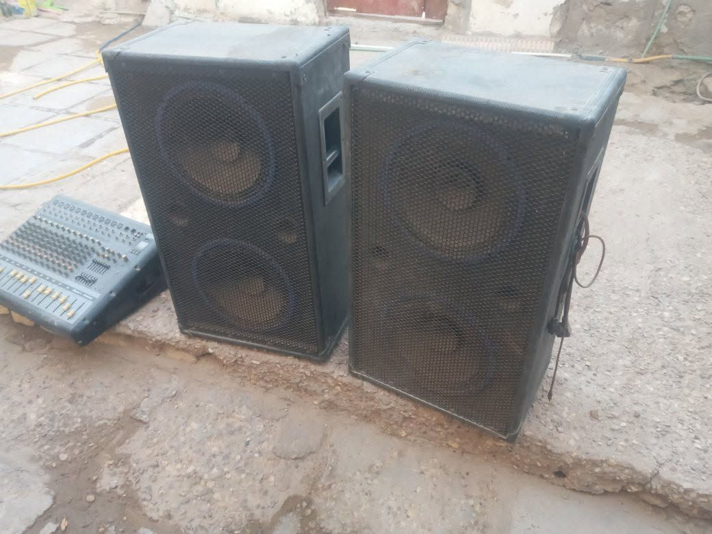 سماعات كبار وسستم ومايك للبيع


**إذا كنت صاحب هذا الإعلان وتريد حذفه لأي سبب، رجاءا أرسل رسالة إلى الدعم الفني**