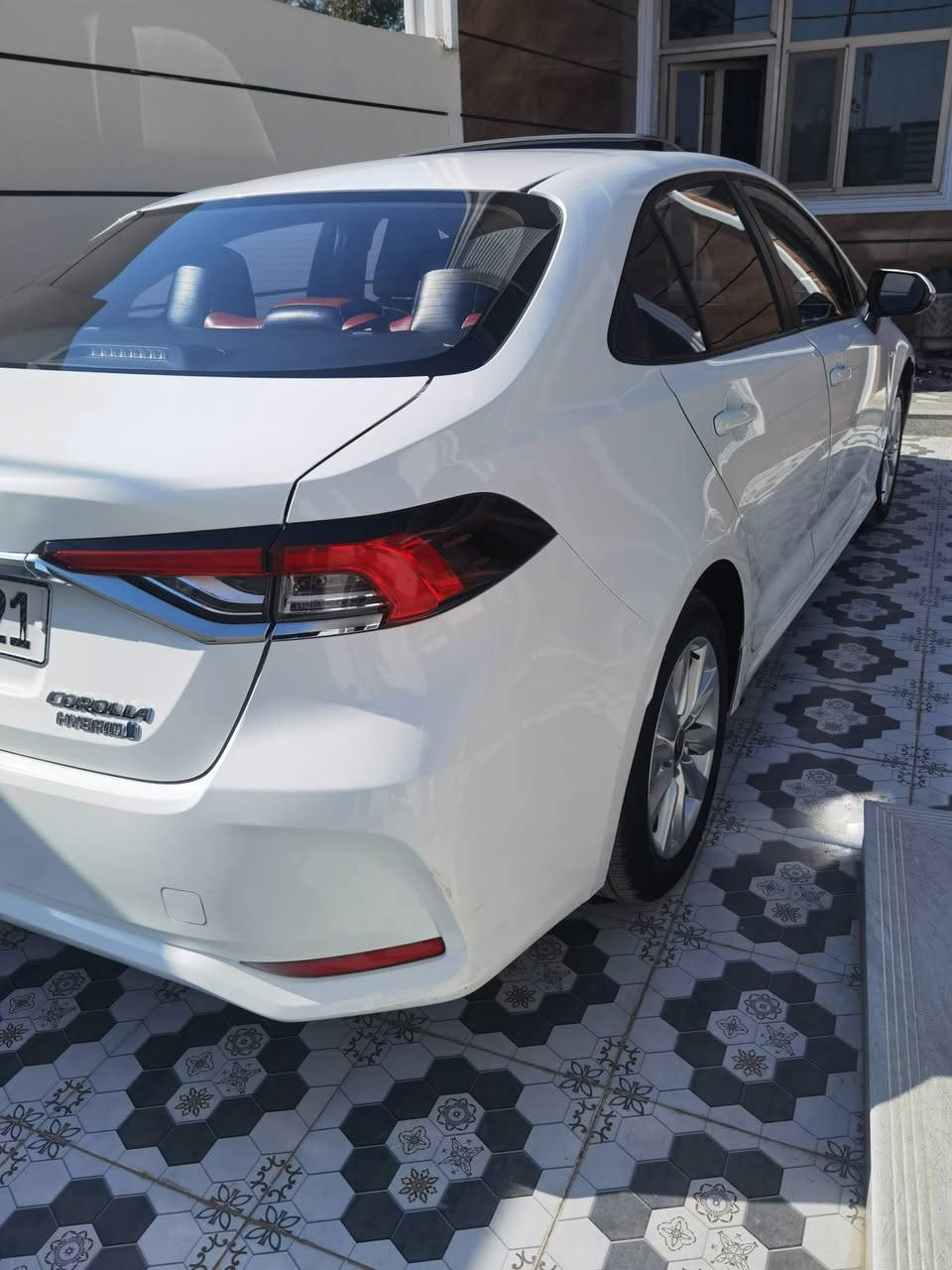 سلام عليكم شباب
كورله شكل خليجي
موديل٢٠٢٤
مكفوله من للصبغ فقط دعامية مصبوغات
سياره نضيفه
فول موصفات
داخل احمر
رادار امامي
توقف ذاتي
اوتو هولد
فتحه سلايد
كلشي بيها نضيف
وبيها رصعه بسيطه بل باب
سعرها ١٤٧ وبيها مجال 
مكاني بغداد العامرية
تواصل 
***********
