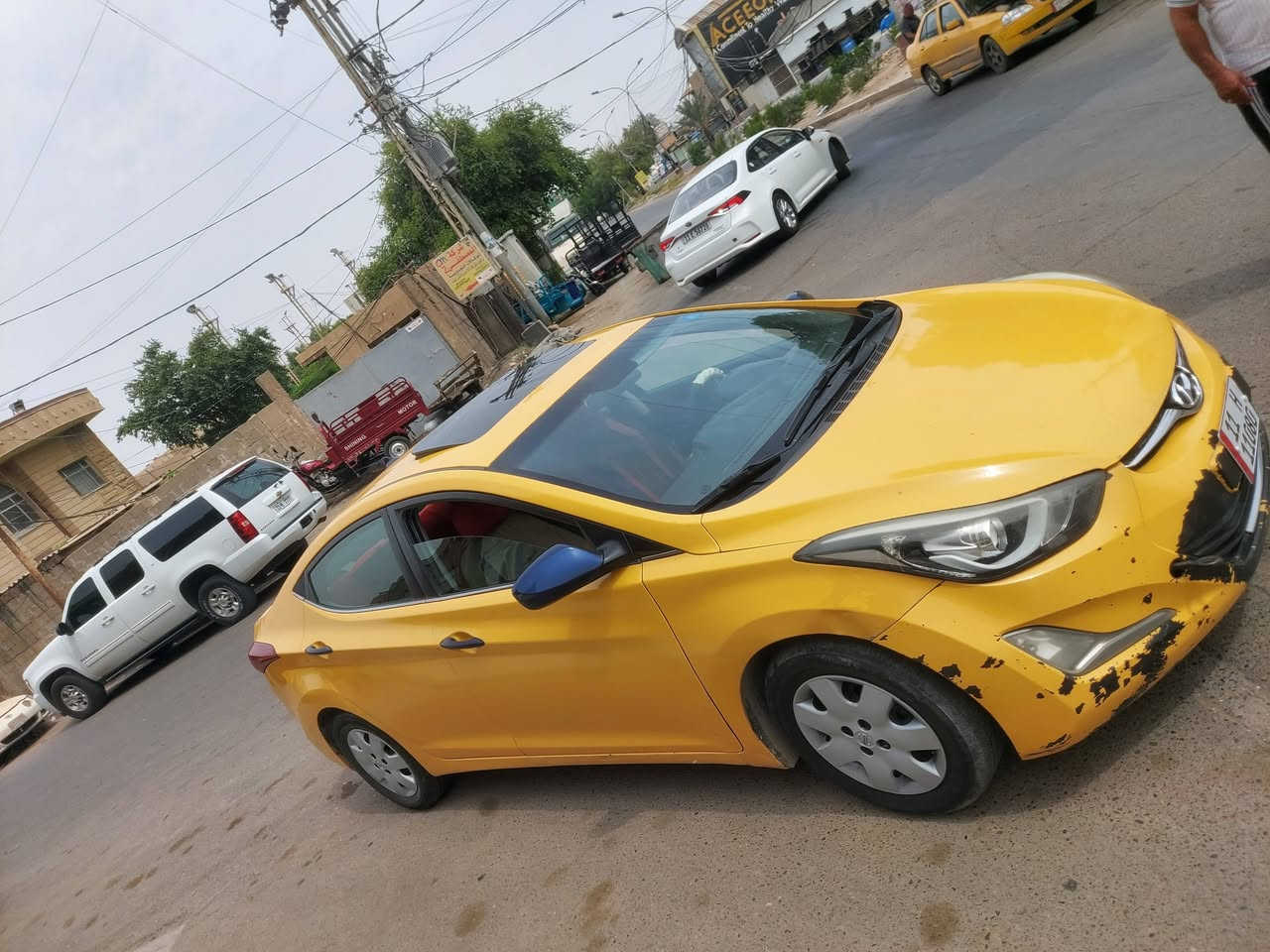 كل عام وانتم بخير
النترا وارد امريكي 2015 للبيع رقم بغداد بأسمي مصغرة هيئه وغرمات موصفات فتحه شاشه كامرة تحكمات صدر تبريد خير من الله مكينه ١٨٠٠ منظومه غاز دخل ظمان 
السعر ١٠٥ وبيها مجال لشراي مكان سيارة بغداد جسر ديالى الجديد شراي يتصل ع رقم *********** حادثها جاملغ فقط بدون دواخل
