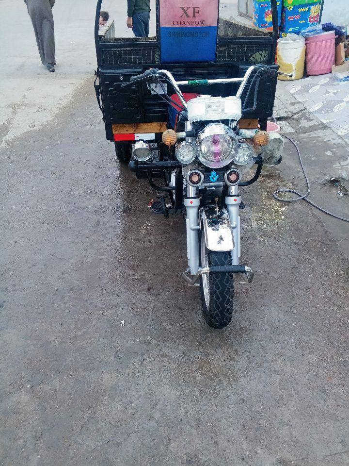 سلام عليكم ستوتة للبيع موديل 23 طالعة بل 25 شراي بخدمتة مكاني جسر ديالة ***********
