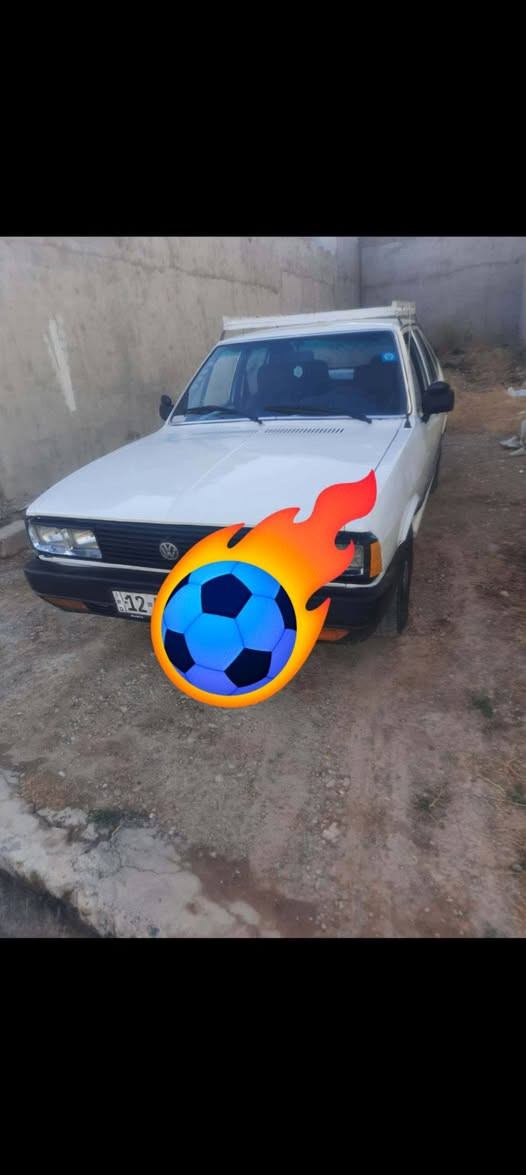 مكلف بل نشر غير متواجد بل فيس للبيع برازيلي شرط تحويل موديل 87 صبغ جماليه فقط رقم دولي السعر 20 وبيها مجال رقم موبايل ***********
