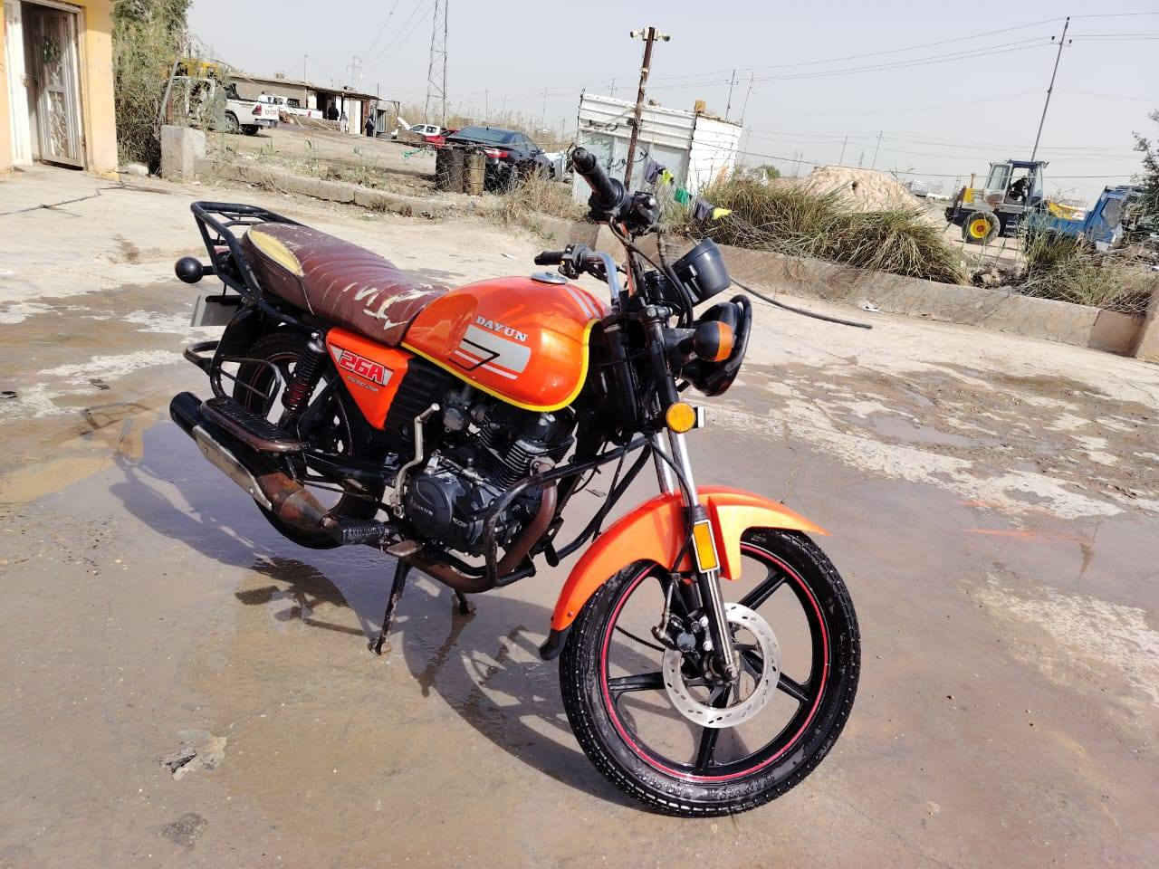 اخوان مكلف بل نشر رقم صاحب الدراجه الخاص مغلق للبيع دراجه دايون موديل 2021كفاله برغي مامفتوح بيها محرك حجم 200اخوان #سعر مليون او 200وبيه مجال مكان ذي قار قضاء الرفاعي ***********
