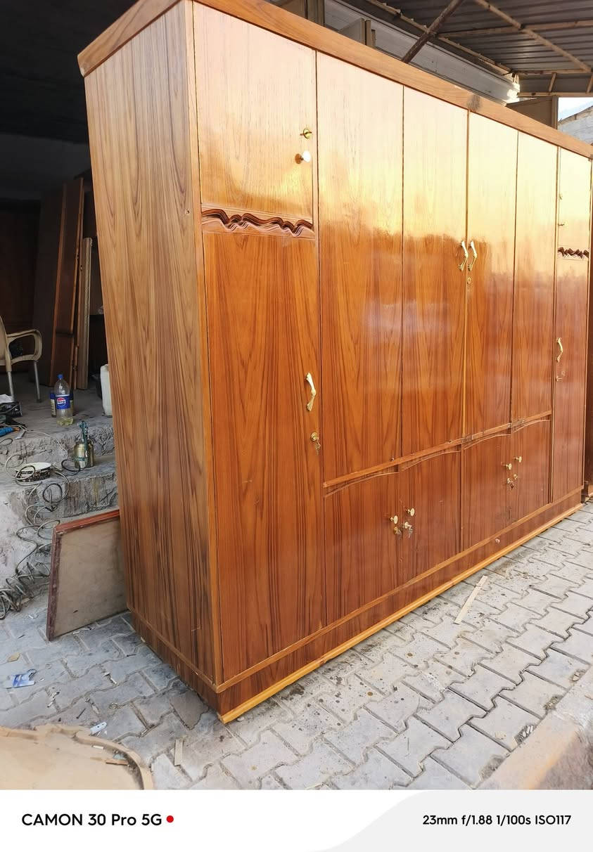 #معارض كلاريه حطاطه تكمه درجه اولى 
قياس 280عمق 70👉🏻
قياس تلاثه متر ستندر عمق 70👉🏻
عنوان جلولاء سوق السبت محل ركن ابيض بصف ابو السمج بل ضبط يتوفر توصيل لجميع مناطق ديالى بأسعار مناسب 
للتواصل واتس او تصال 
***********
