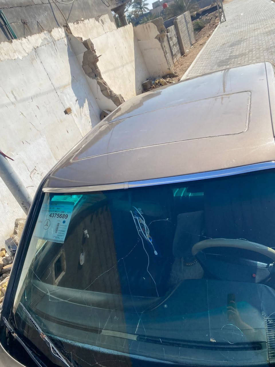 للبيع مارسدس رأسي سياره جاهزه مكينه كير ثنين ونص جديد تبريد شغال كهرباءيات شغاله كلهن حداديه توه نافض سدره رقم بغداد شرط تحويل سنويه ل27 قواعد دبل سليمات جداد رقم راعيه باقي تفاصيل ***********
