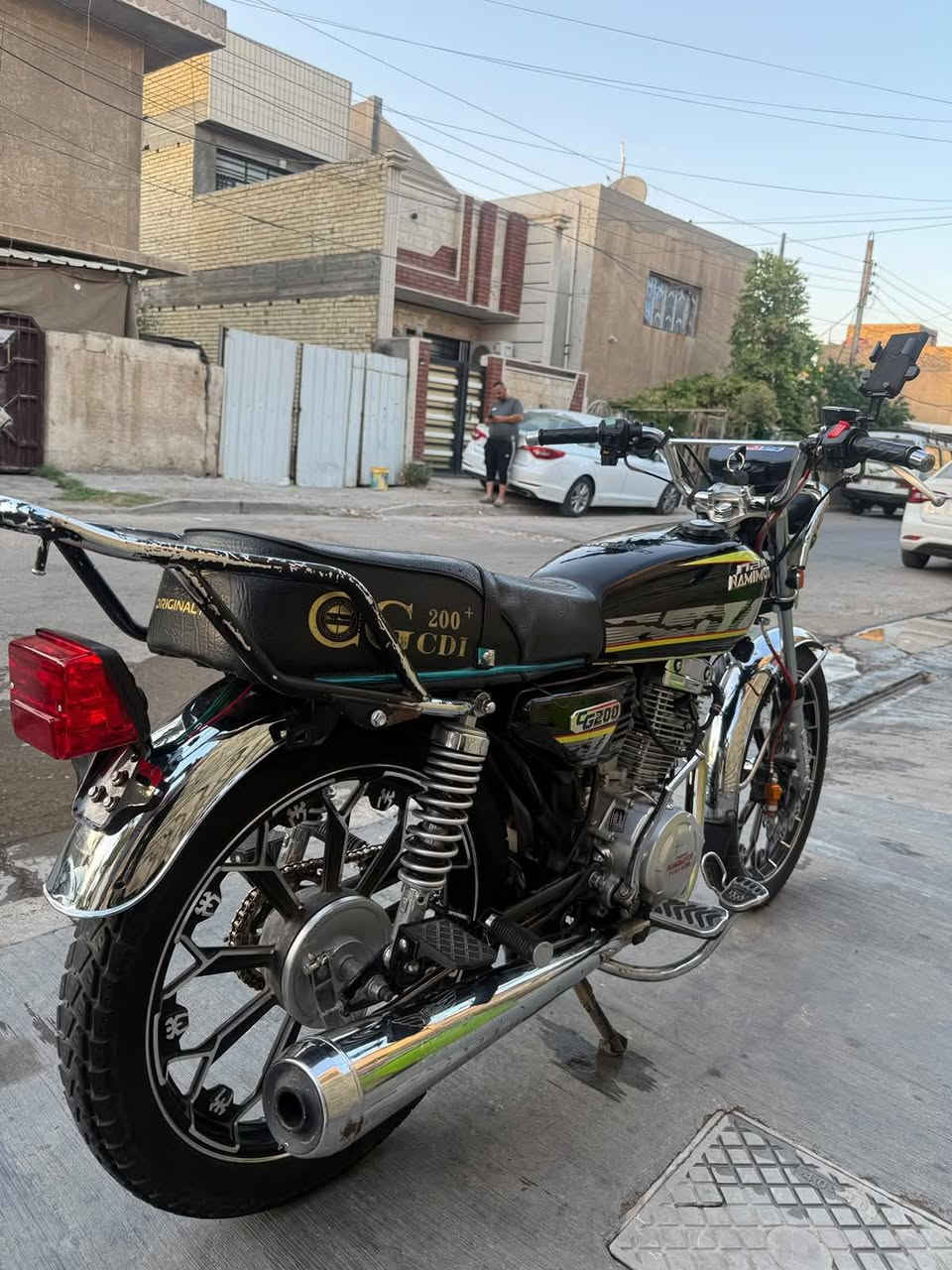 سلام عليكم ايراني موديل٢٥ مكينه ٢٠٠ خير من الله دراجه ممشتغله دلفري هواي نقصها اشاير وعداد كل كهربائيات شغاله بيهه يرادله ترتيب حك ٢٥ مكان دراجه بغداد حي عامل /***********/*********** السعر خاص
