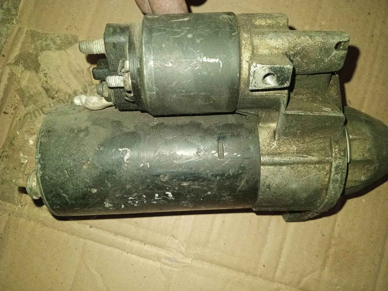 متوفر غراض BMW جميع الأحجام محلات أبو حيدر التميمي بصره الزبير شارع الشعبيه الجديد قرب سنتر در الجنوب رقمي ***********
