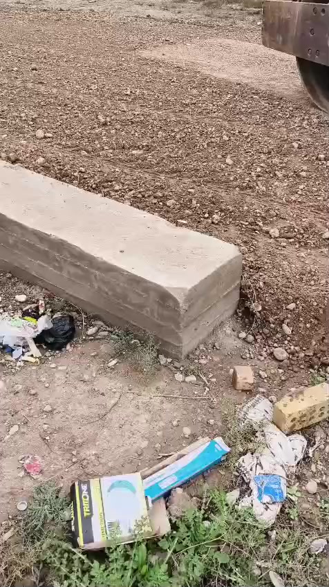 السلام عليكم ورحمة الله وبركاتة  قطعه ارض للبيع مساحه 133متره سند 25 قريبه علامجمعات سيد فارس 33سعره وبيه مجال الگاع مرتفعه سكسين خابط ومحدوله ويمه سكس حصوو وسكس رمل *********** بي واتساب ***********
