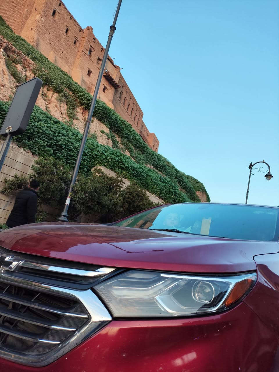 السلام عليكم اخوان ...من رخصه الادمن
شوفرليت كوينكس بريمير 
موديل 2019
بريمير محرك 2000
كشنات جلد
حساس اصطفاف خلفي 
نقطه عمياء
اوتو هولد 
كشنات تدفئه 
كرسي السايق تحكمات كامله 
السياره وارد كندي
ضررهه جاملغ امامي ايسر وجاملغ خلفي ايسر 
وصار عندي شبرين بل البنيد صبغ فقط 
السياره كير محرك مكفولات 
عدا هذا مبيهه شي 
باسمي السياره تحويلهه ثاني يوم 
السعر 159 ورقه 
تعال وبيك خير وادلل 
المكان #اليوسفيه القصر الاوسط 
و #البياع
تواصل عله هاي الصفحه والواتس 
***********
