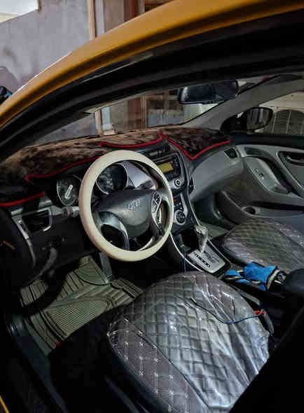 النتره 2013 جاهزه من كلشي تخم تاير حداديه جديده مكينه كير جدد
حادثه خفيف جدآ فقط جاملغ واحد امامي ولباقي ليبل واحد مكاني كوت سعر ١١٠ وبيه مجال 
***********
