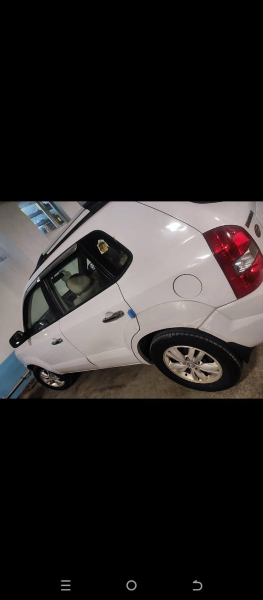 السلام عليكم 2010 مكفولة من الصبغ والضربة شخطات بسيطة كير محرك تبريد جاهزة تخم تاير حدادية سنوية وهزة جديدة السعر 115 مكاني بغداد حي العامل ***********
