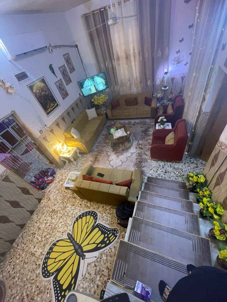 السلام عليكم بيت للبيع بالمعملجي مقابيل اعداديه الصناعه مساحته 200م طابق واحد نضيف جداً
طابو زراعي سند 25 يحتوي على مطبخ وصاله وغرفه واستقبال وصحيات ومتوفره جميع الخدمات للاستفسار عل هذا الرقم ***********
