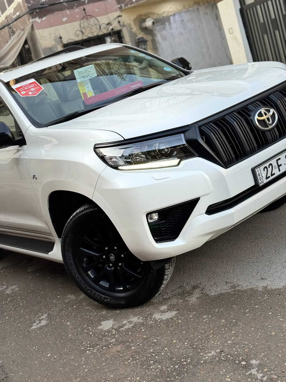 بسم الله الرحمن الرحيم
للبيع او المراوس حسب الرغبه 

من نوع:برادو.     موديل:2023

الرقم:اربيل باسمي.   الفئه:TXSمدنايت

سعة المحرك:4000 V6.   العداد:11الف حقيقي 

مكفوله كفاله عامه من كل شي

المواصفات 

بصمه 

فتحه

شاشه كبيره 

مري شفط+كهرباء

كراسي كهرباء 

دفع رباعي 

لايت زنون

حساس خلفي 

سبير تعليك 

دبل تانكي

شاحن وايرليس

وبعد بيها هواي مواصفات مذكرتهن معروفه ال TXS

السياره خاضعه لضمان شركه ساز.  سنتين او 40 الف كم

السياره شرط بوضع الوكاله جديده بالخير عل ياخذها

العنوان بغداد 

للاستفسار الاتصال على الرقم

 

‭0778 019 0478‬
