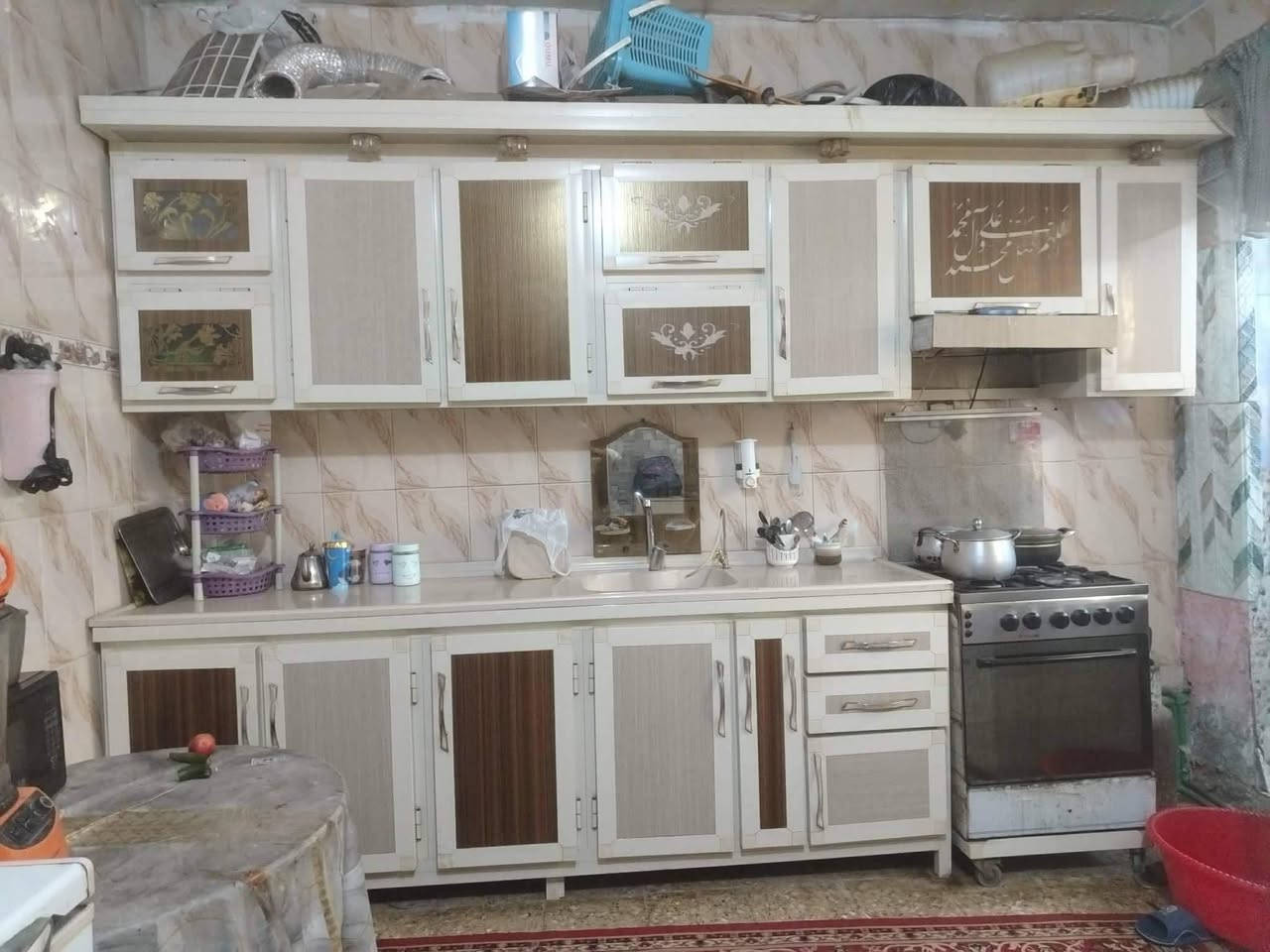 براد 25 الف  شغال ع فحص 
مجمده 100 ماكو بيها مشكله 
ثلاجه120بدون ضرر تجميد قوي 
كاونتر نضيف بدون ضررر مسويته مليون ابيعه 350  
غرفه 600
جديده متنيه ضخمه كل قطعها موجده بدون اضرار. 
مع الفحص 
ميز 25
مكان النجف حي العسكري


**إذا كنت صاحب هذا الإعلان وتريد حذفه لأي سبب، رجاءا أرسل رسالة إلى الدعم الفني**