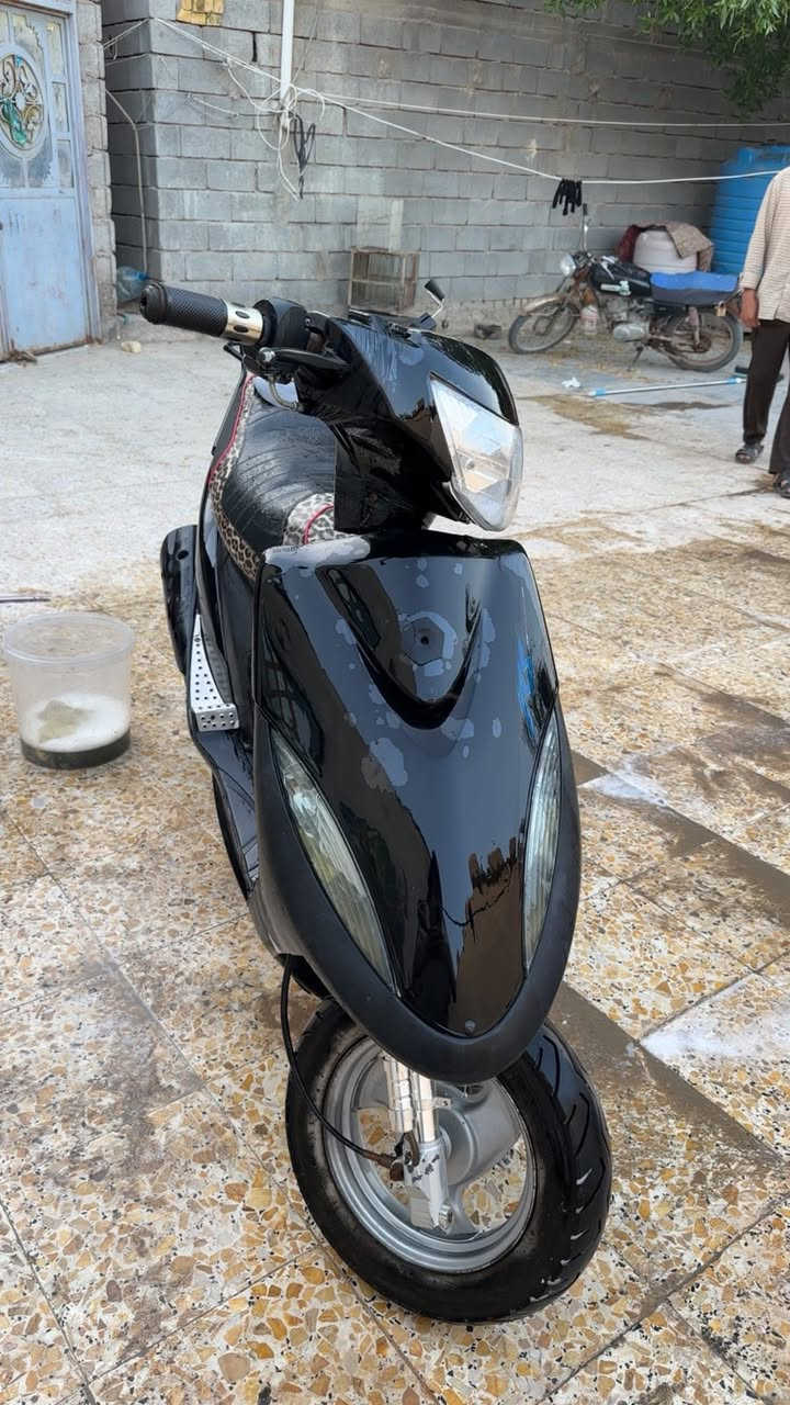 السلام عليكم ،
ماكس عدله 120،التفاصيل👇🏻
بوشه 49 شلعه ومعدل فول 
كلجات رياضي بلاد مو تجاري سعرهن بال125
شغاله سلف وهندر  (( سعر 550 مكاني كرمة علي بو صخير


**إذا كنت صاحب هذا الإعلان وتريد حذفه لأي سبب، رجاءا أرسل رسالة إلى الدعم الفني**