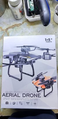 تحياتي درون كاميرا بدقة عالية ماركة (AERIAL DRONE ) بكامل الملحقات ويو...