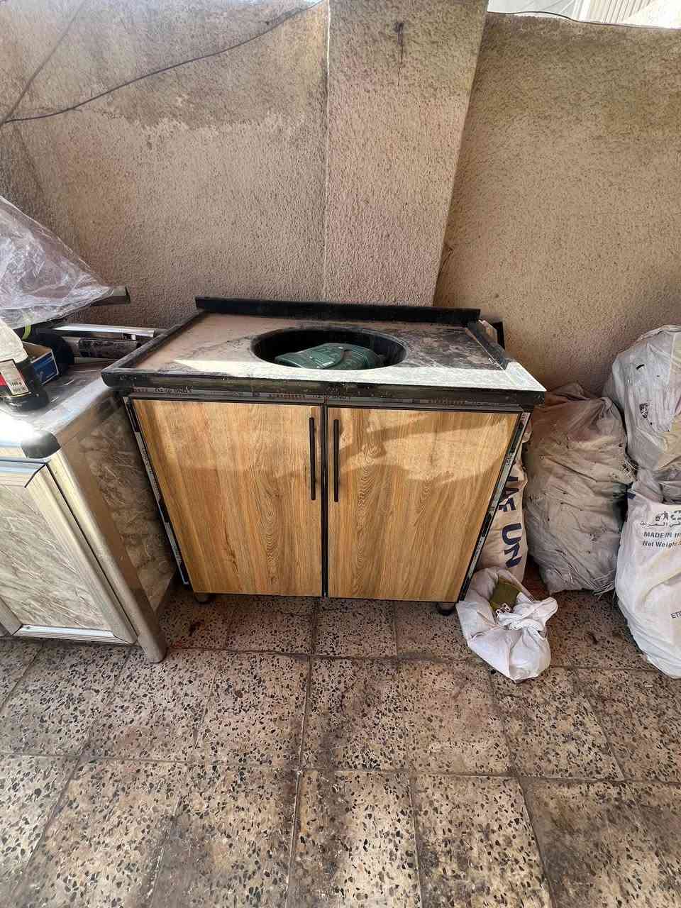 ارضي وملحق قياس 170س مرمر وسنك قياس 100س مرمر 350 الف /***********
