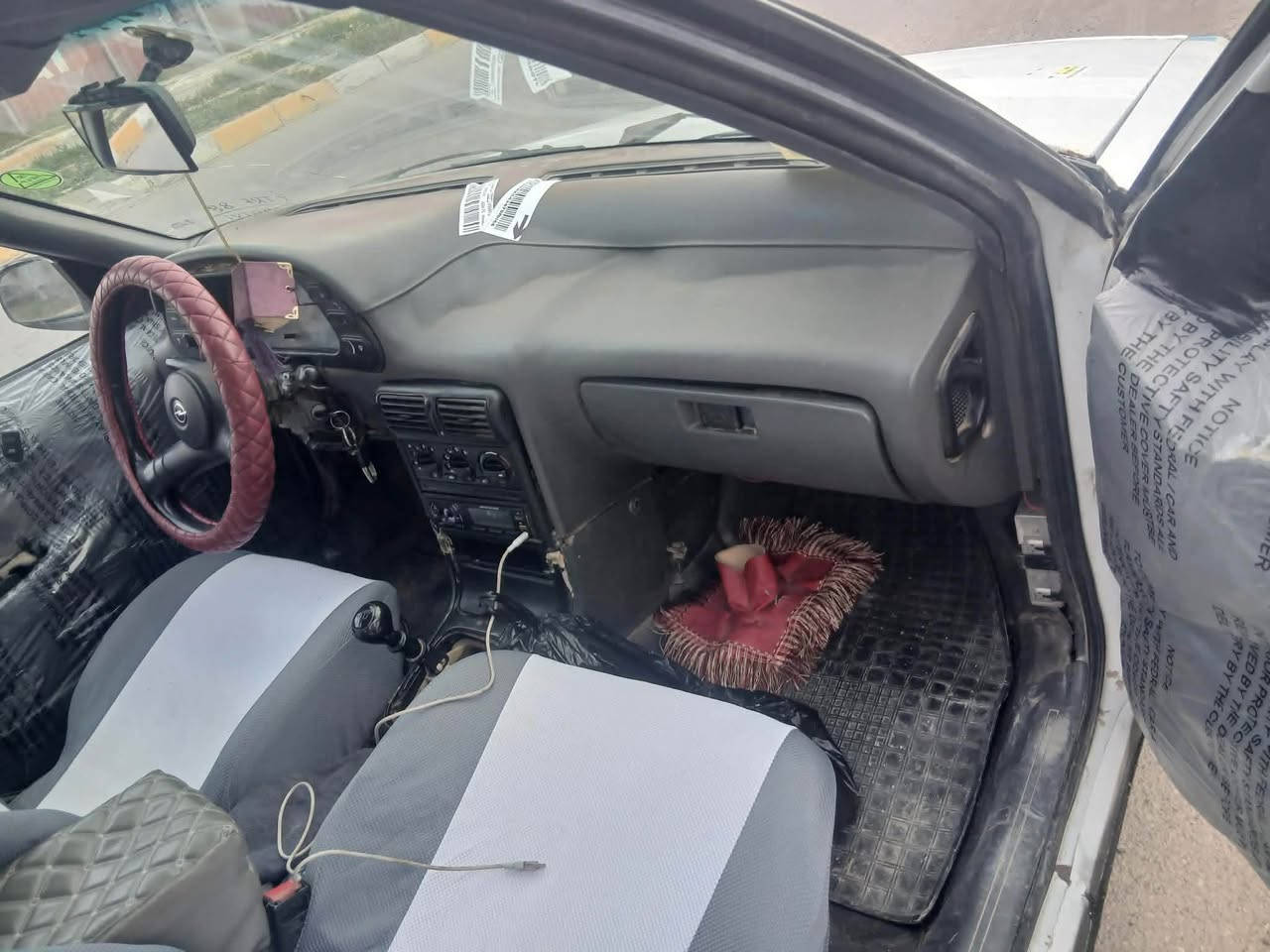 دايو موديل 1995 مشروع واطني 
ده فتر بانزين  محرك فه ل  كير محرك شه رت 

***********
*********** كركوك, العراق
