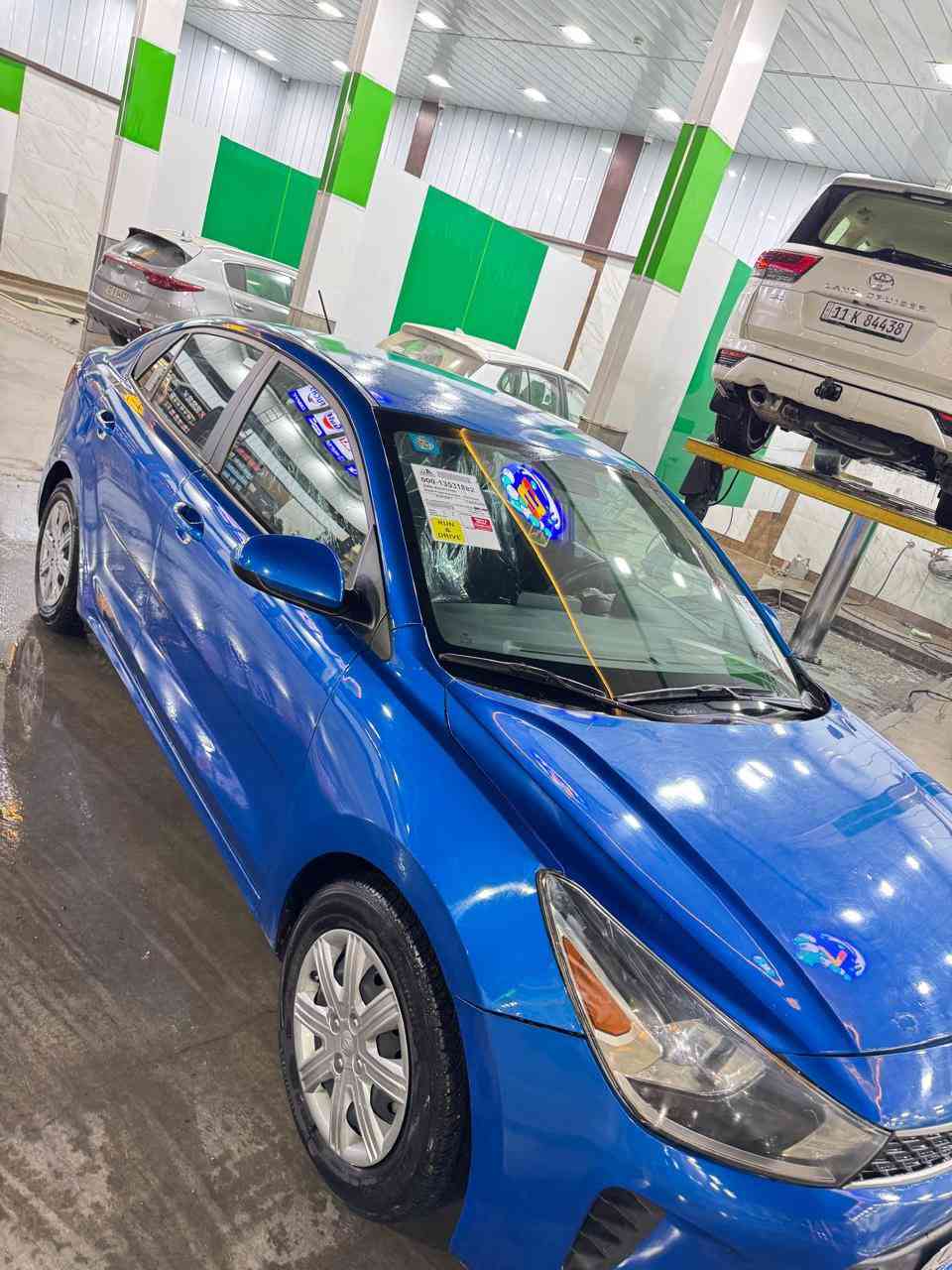 كياء ريو
موديل ٢٠٢١
حادث فقط بنيد
شاشه
مانع انزلاق 
نام ايكو 
وسبورت 
كامره دوره 
تحكم استيرن 
تخم تاير 
صدر جديد 
السياره خير من الله
حادثها موضح بل الصور 
مكان السياره البلديات 
***********
