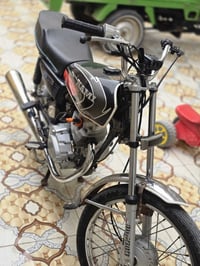 دراجة • أوراق أصلية • مكينة زينة