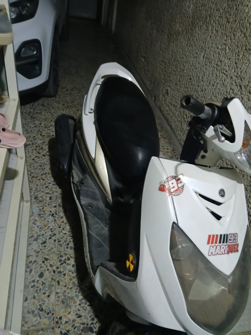 دراجه سكنس فحل طافيه نقصه فقط كوره تعبان مكان حي اور سعر ٧٠٠ وبيه مجال هواي ***********
