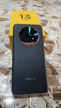 ريلمي 13برو بلص G5 ذاكره ٥١٢ رام ١٢+١٢ ٢٤ نظيف كامل ملحقاته  للبيع او ...