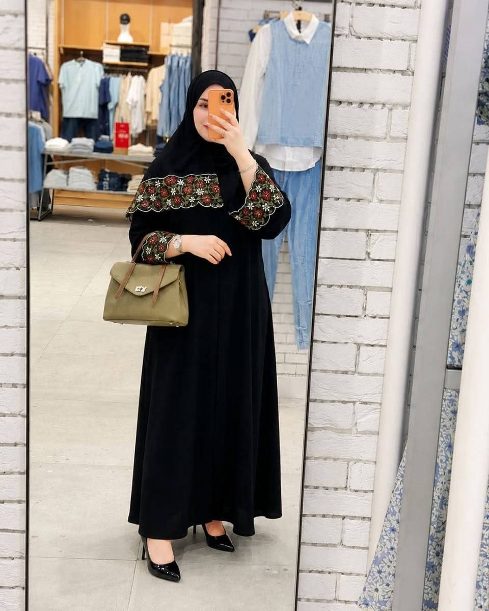 موديل جدا راقي مثل الصوره تماما 💕💕
القياس مضبوط و مريح 🤍
متوفر حاليا لا يفوتج 💚💚
38 40 42 44 46 48
السعر 28 الف بس


**إذا كنت صاحب هذا الإعلان وتريد حذفه لأي سبب، رجاءا أرسل رسالة إلى الدعم الفني**