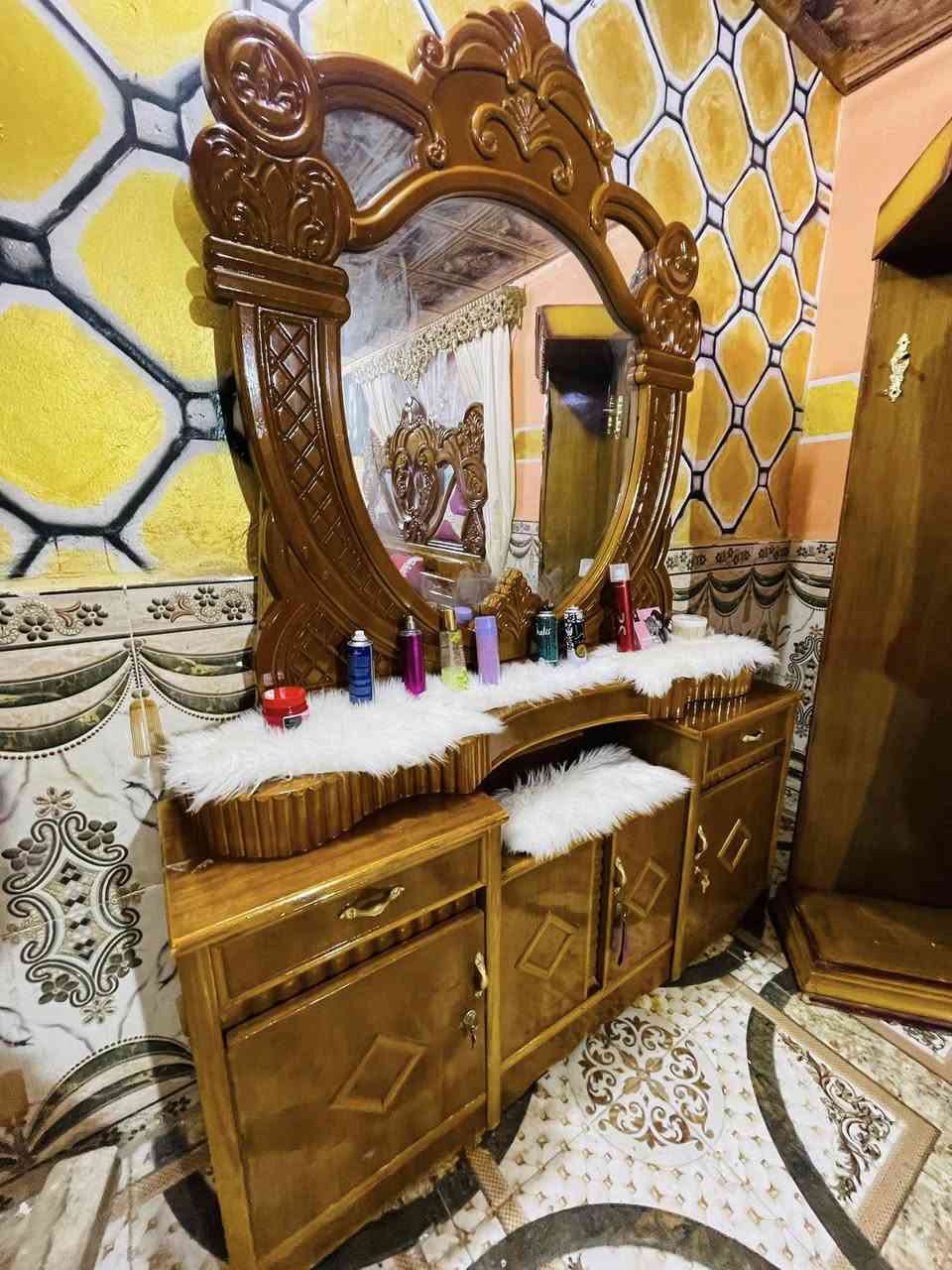 غرفه عراقيه  تسكام البيع سعر 650 عنوان زبير ***********
