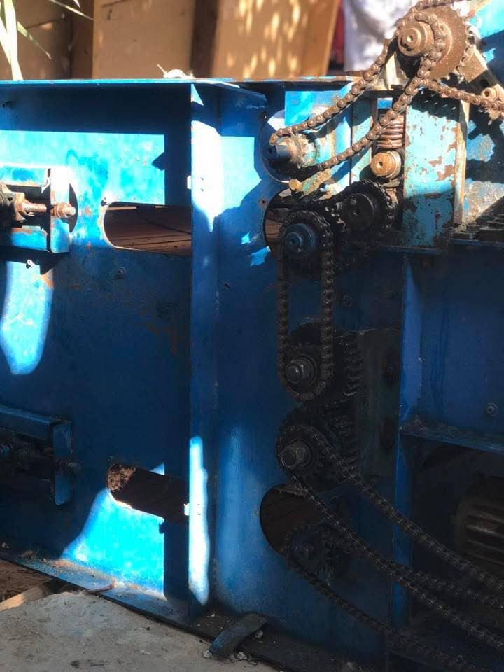 ماكنة ديباج للبيع
للاستفسار مراسلة الصفحة 
او على الواتساب *********** 
المكان كربلاء المقدسة
