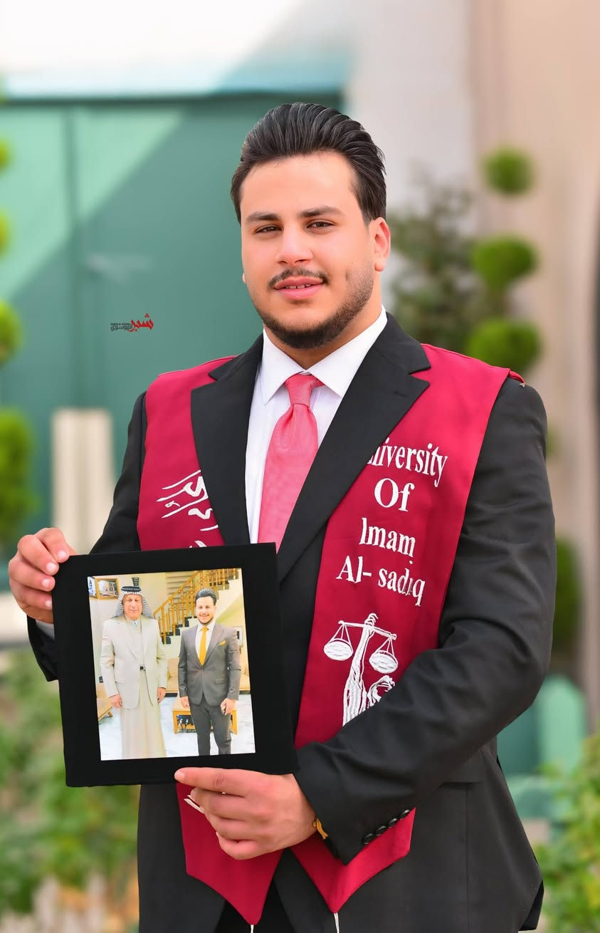 عروض التخرج غير شكل يمنه ٢٠ الف فقط ١٠ أشخاص او اكثر 
تحقق الحلم  كلية القانون 
حفل تخرج 🎓 
عروض التخرج
فريق الإبداع : لتصوير جميع المناسبات
المصور شبر الموسوي
 *********** 
***********
