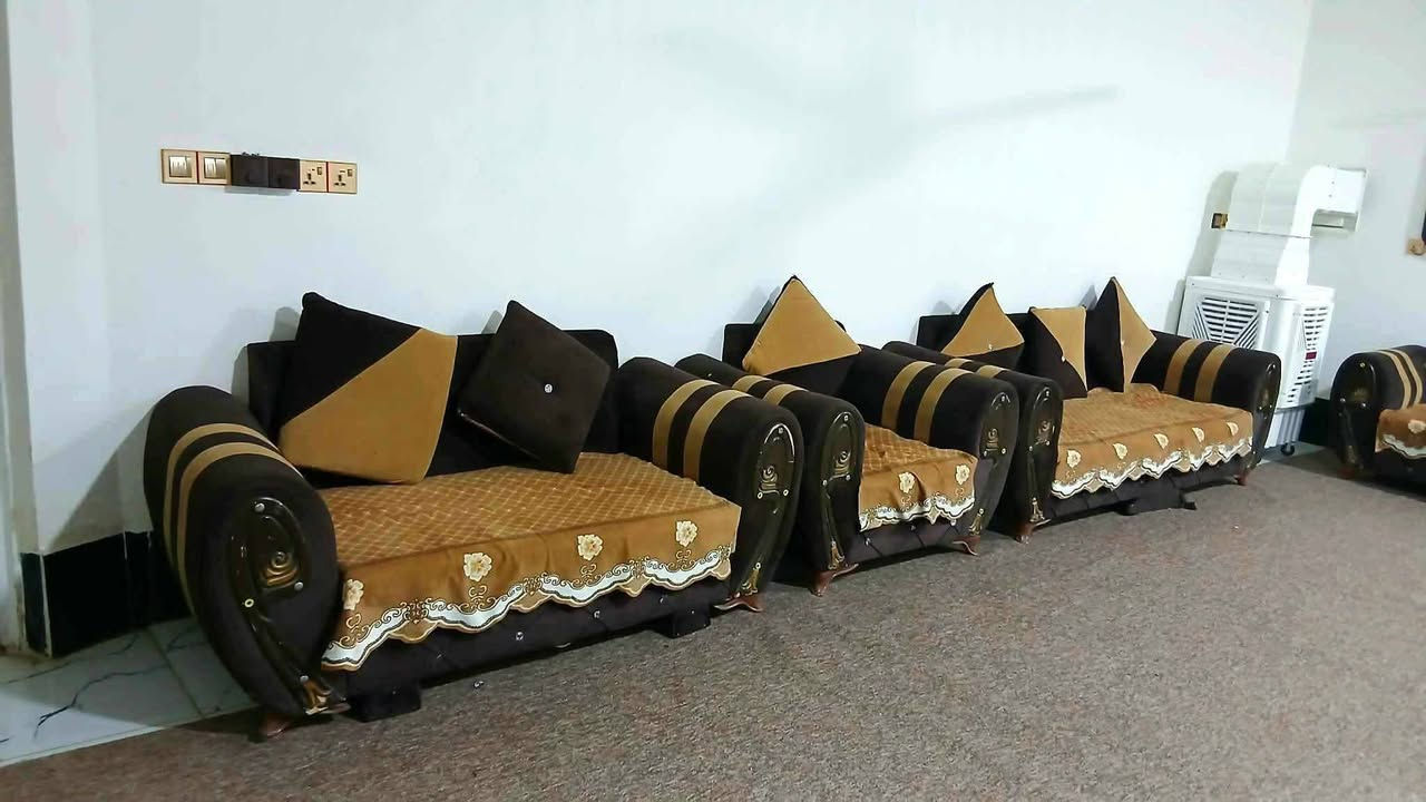 تخم مودرن عشر مقاعد كامل. تزززكام الثقيل مو لمطكطك. نظافه فووول 👑 سعره ٣٧٥.


**إذا كنت صاحب هذا الإعلان وتريد حذفه لأي سبب، رجاءا أرسل رسالة إلى الدعم الفني**