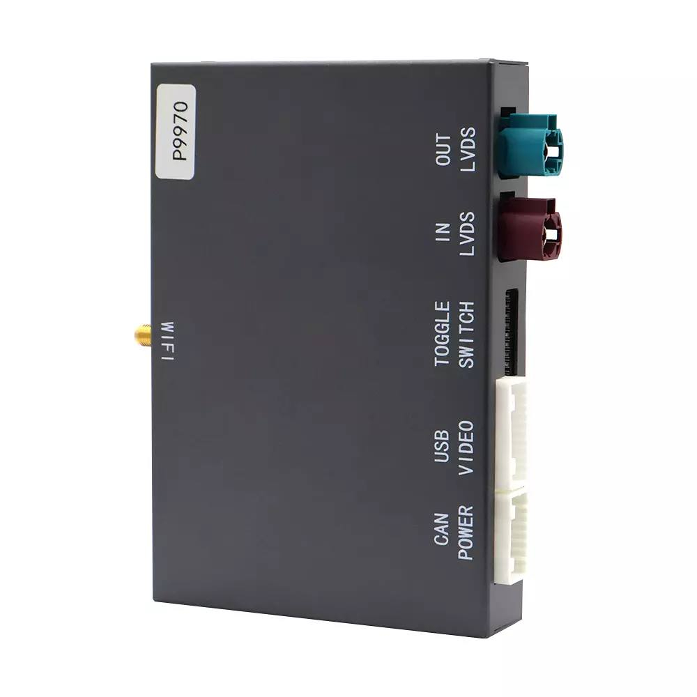 هذا الجهاز هو عبارة عن وحدة تحديث لنظام CarPlay اللاسلكي و Android Auto مصممة لسيارات BMW. 
الوظيفة: يتيح لك إضافة ميزات CarPlay و Android Auto إلى شاشة سيارتك الأصلية. 
التوافق: متوافق مع سيارات BMW المزودة بنظام NBT، مثل الفئة الأولى (F20/F21)، الفئة الثالثة (F30/F31/F34)، وغيرها من الموديلات المدعومة. 
التوصيلات: يحتوي على منافذ لـ LVDS (للشاشة)، USB، الطاقة، و CAN. 
الميزات: يدعم الاتصال اللاسلكي، مما يتيح لك استخدام الخرائط، إجراء المكالمات، وإرسال الرسائل عبر شاشة السيارة.


**إذا كنت صاحب هذا الإعلان وتريد حذفه لأي سبب، رجاءا أرسل رسالة إلى الدعم الفني**