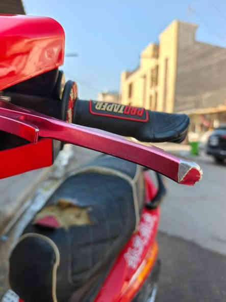 سكنس فحل مليانه تزوسد  دراجه شلعه معدل 
غراضها كدامكم مكينه 66  بيها روله sdضراع طويل دراجه مقفله للبيع السعر خاص ولي ميعرف باسعارهن رجأن ليراسل. رقمي ***********
