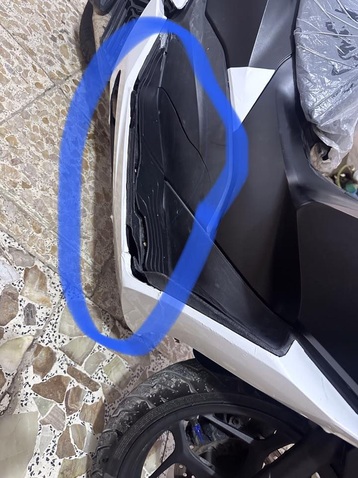 سلام عليكم
دراجة ماليزي PCX 

يدات هيتر 🔥

نظام ABS🌧

جامه طويله بلاديه 🏍

حساس ازدحام (A)

ماشيه ٤١الف 🚶‍♂️

دراجة مال جناي ماخذه من رمبه من لفلاح عل ايدي مو مال شارع بلاديه برغي واحد ممفتوح بيه 

وبيه ضربه موضحه بل صوره بسيطه 

السعر ١٦ وبيه مجال 

للاستفسار رقم ***********

***********
