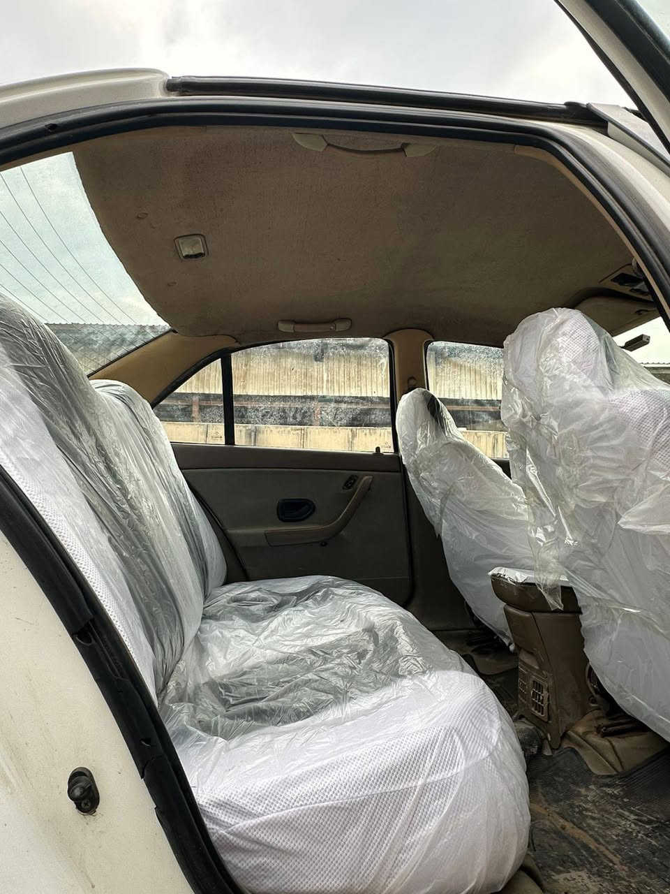 سلام عليكم سمند موديل 11 رقم بابل نكليزي شرط التحويل بيه فقط الداير مصلخ اثر خياس ب43 وبيه مجال بيع مستعجل الشراي يتصل ***********
