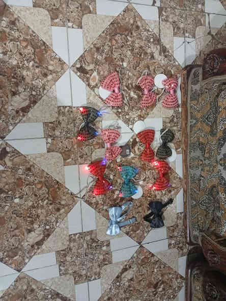 تراجي وفينكات وسورات بناتيه 
سعر مالته كلهن ب٢٥الف مع توصيل داخل بغداد 
يريد خابرني 
***********
