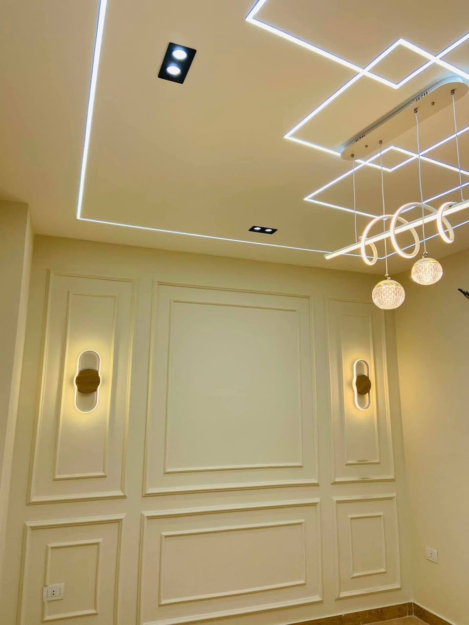 احدث الديكورات الجبس بورد خلفه مصري في بغداد 0778 327 3113
